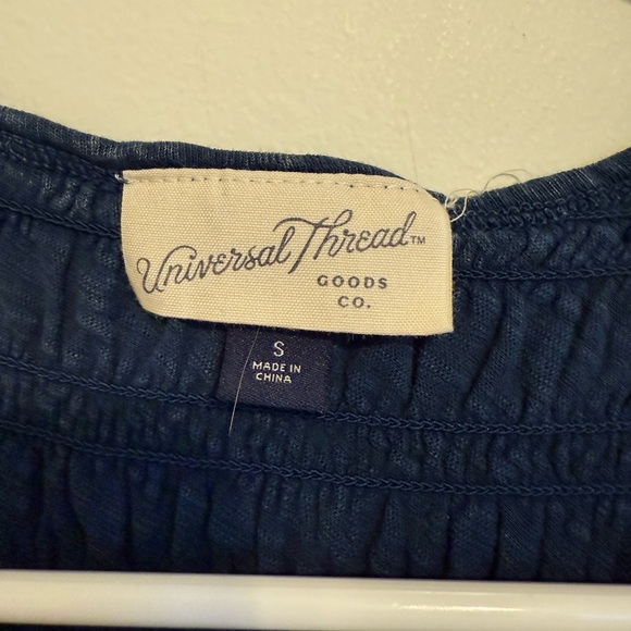 2/$15 Universal Thread - Navy Blue Smocked Sleeveless Tank Top Size S - Picture 5 of 7